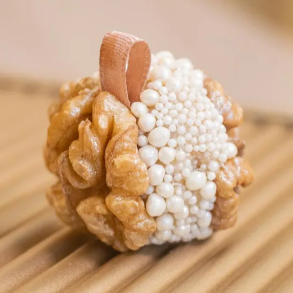 Bolsinha de Nozes