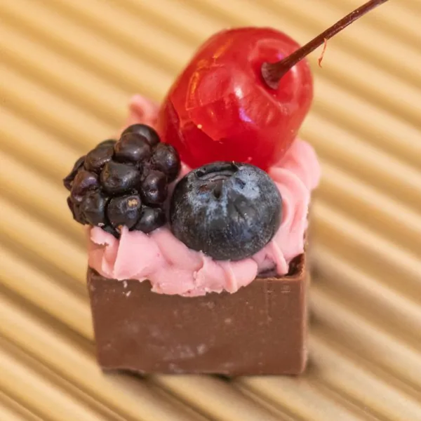 Vasinho de Frutas Vermelhas